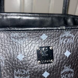 Mcm Black Anya Zip Tote Bag